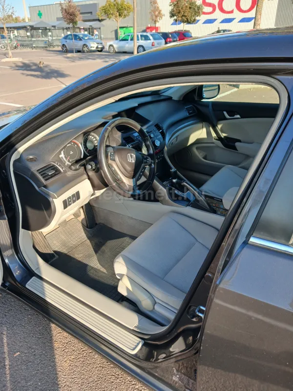 Honda Accord 2009