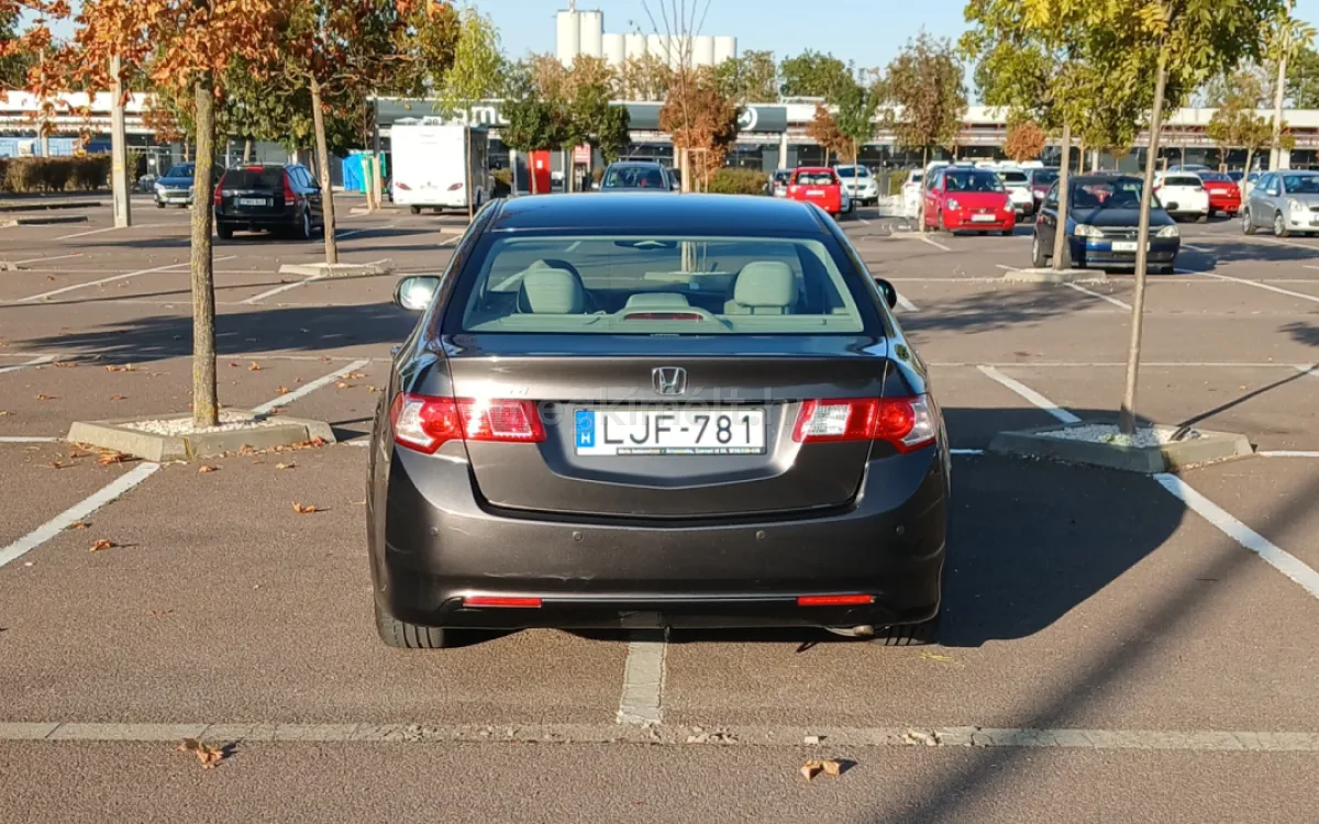 Honda Accord 2009