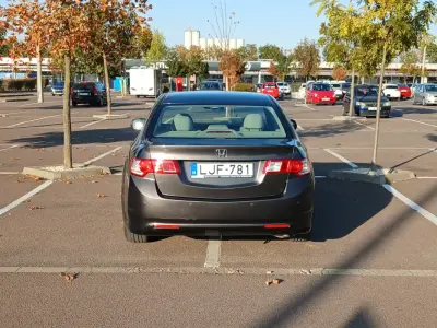 Honda Accord 2009 (miniatűr)