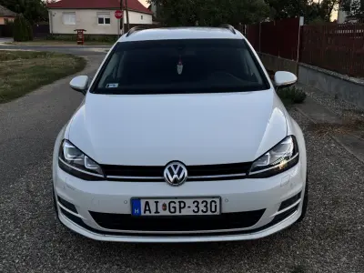 Volkswagen Golf Kombi