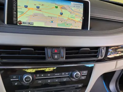 BMW X6 2016 (miniatűr)
