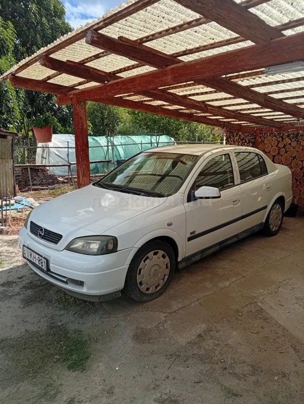 Opel Astra 2002