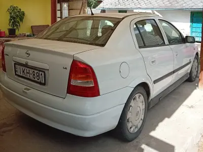 Opel Astra 2002 (miniatűr)