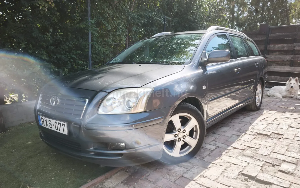 Toyota Avensis 2005