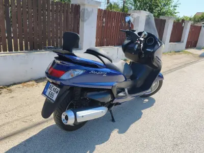 Yamaha Majesty 400 2005 (miniatűr)
