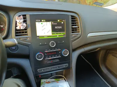 Renault Megane 2019 (miniatűr)