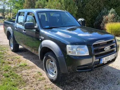 Ford Ranger Van
