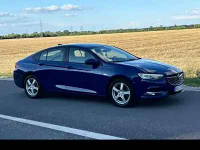 Opel Insignia 2019 (miniatűr)