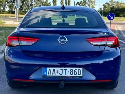 Opel Insignia 2019 (miniatűr)