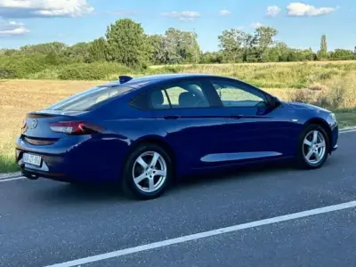 Opel Insignia 2019 (miniatűr)