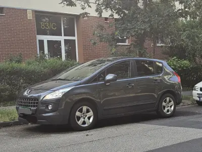 Peugeot 3008 2011 (miniatűr)