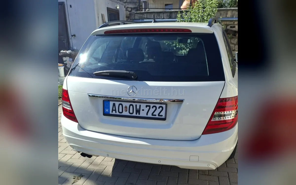 Mercedes-Benz C 200 2011