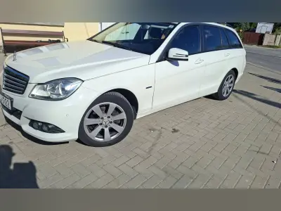 Mercedes-Benz C 200 2011 (miniatűr)