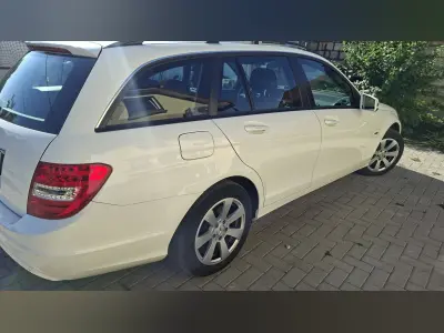 Mercedes-Benz C 200 2011 (miniatűr)