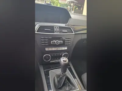Mercedes-Benz C 200 2011 (miniatűr)