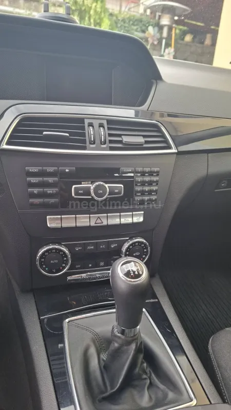 Mercedes-Benz C 200 2011