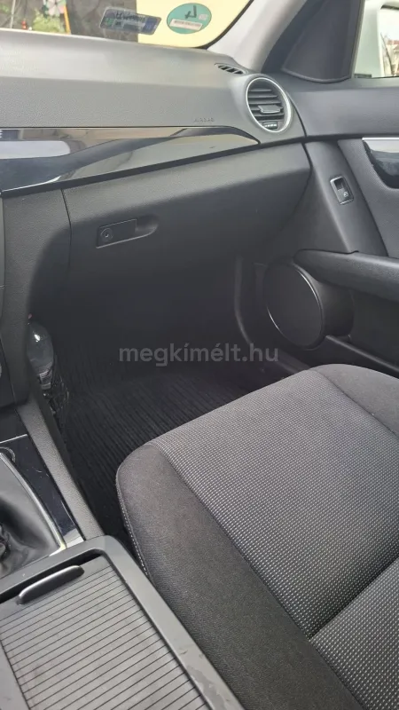 Mercedes-Benz C 200 2011