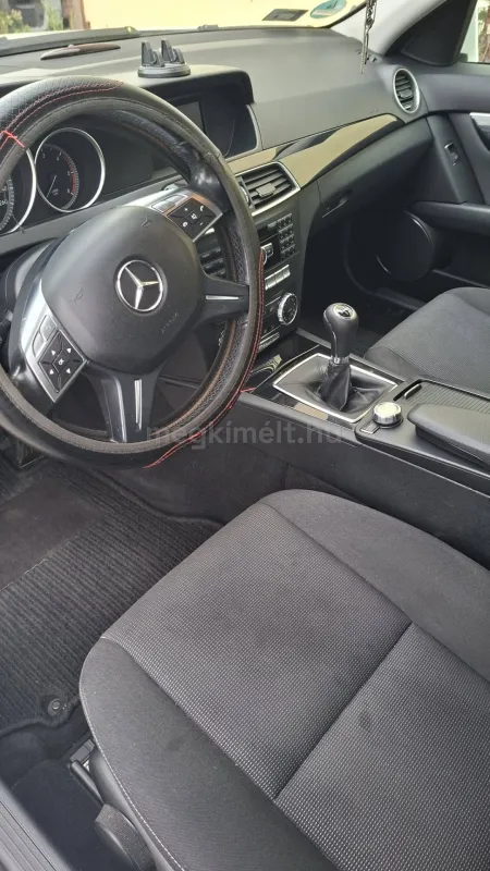 Mercedes-Benz C 200 2011