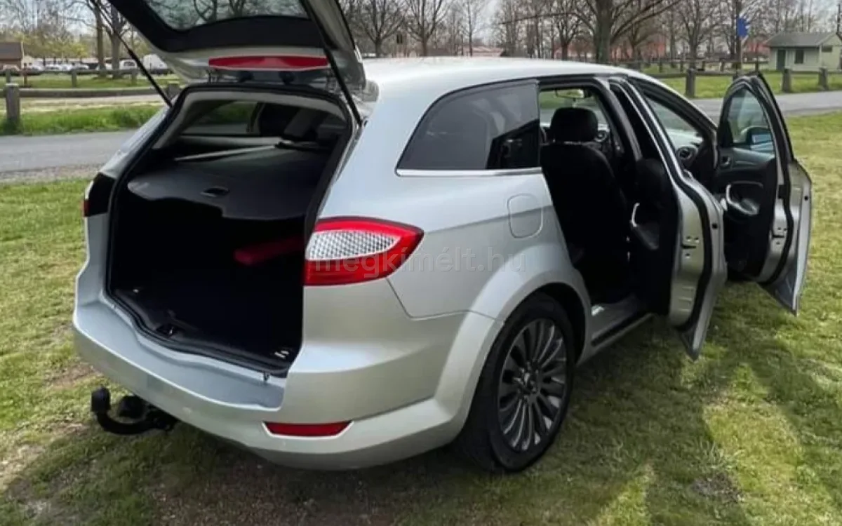 Ford Mondeo 2010