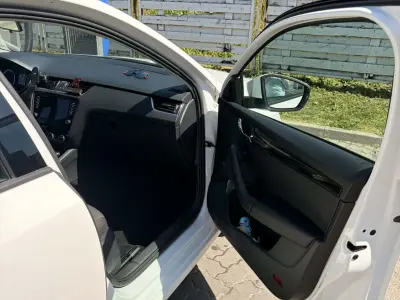 Skoda Octavia 2019 (miniatűr)