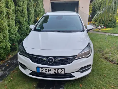 Opel Astra 2019 (miniatűr)