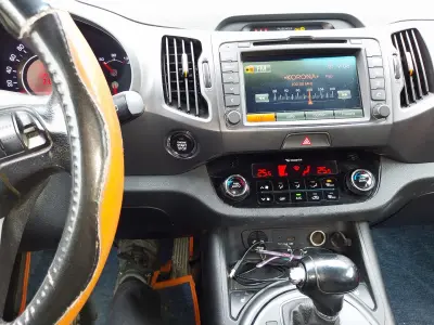 Kia Sportage 2012 (miniatűr)