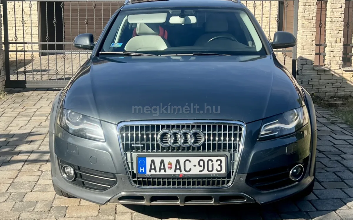 Audi A4 Allroad 2011