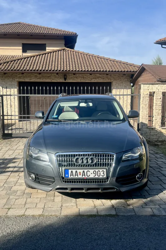 Audi A4 Allroad 2011