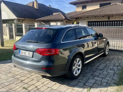 Audi A4 Allroad 2011 (miniatűr)
