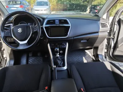 Suzuki (SX4) S-Cross 2017 (miniatűr)