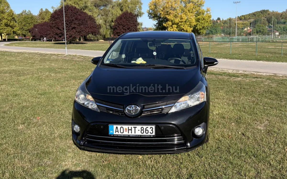 Toyota Verso 2013