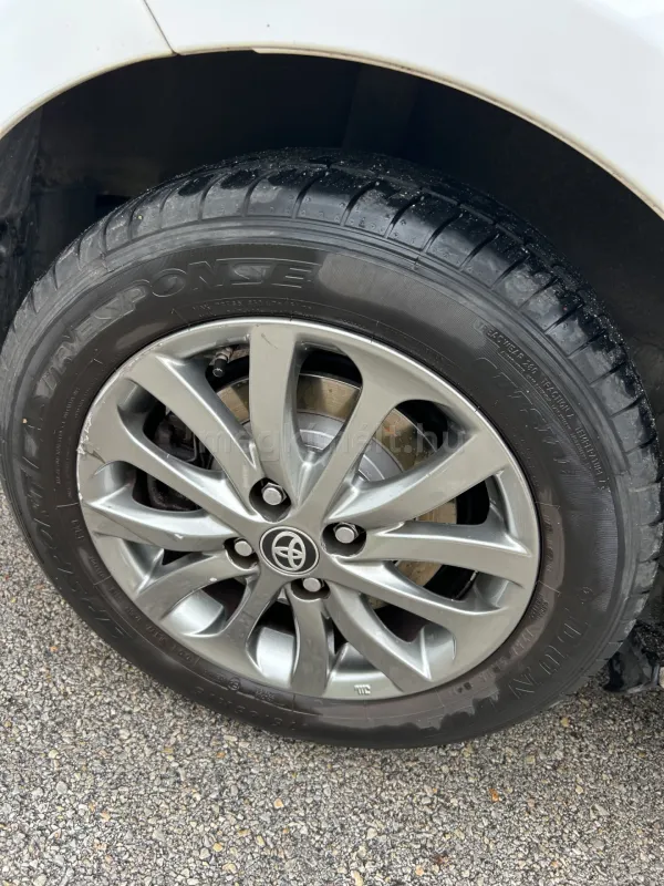 Toyota Yaris 2017