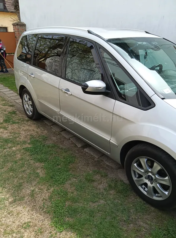 Ford Galaxy 2012