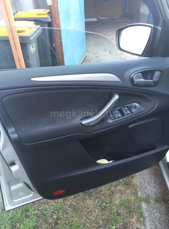 Ford Galaxy 2012