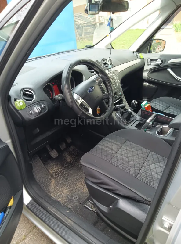 Ford Galaxy 2012