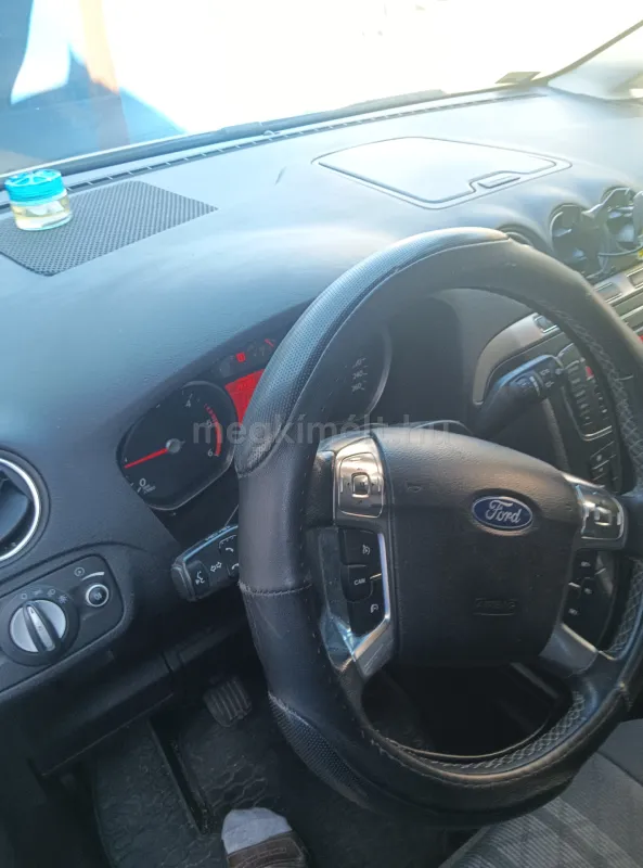 Ford Galaxy 2012