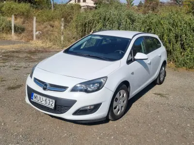 Opel Astra Kombi