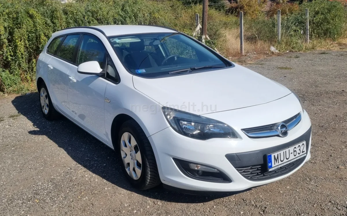 Opel Astra 2014