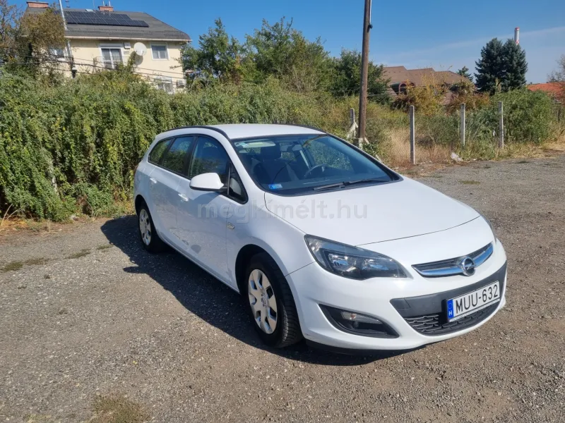 Opel Astra 2014
