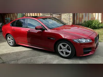 Jaguar XF 2017 (miniatűr)
