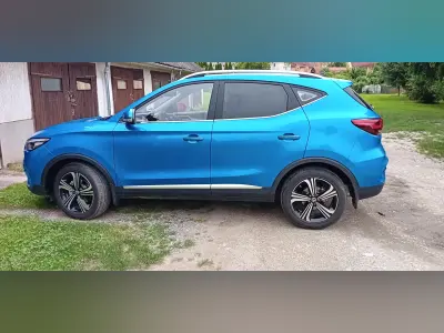 MG ZS 2023