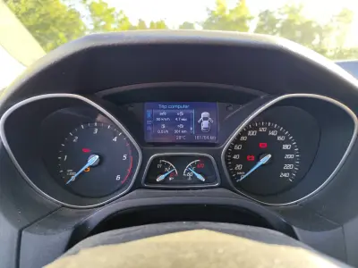Ford Focus 2013 (miniatűr)