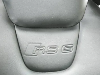 Audi RS6 2008 (miniatűr)