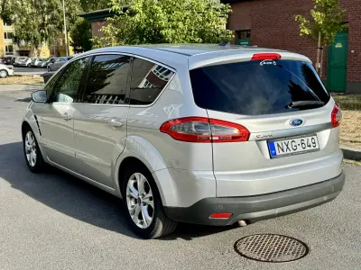 Ford S-Max 2012 (miniatűr)