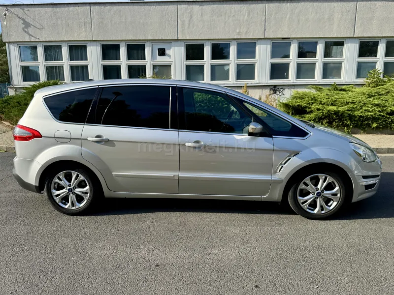 Ford S-Max 2012