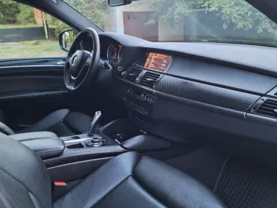 BMW X6 2010 (miniatűr)