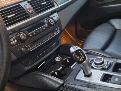 BMW X6 2010 (miniatűr)