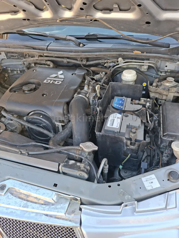 Mitsubishi L200 2008