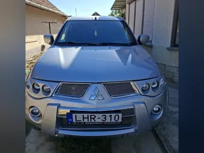 Mitsubishi L200 2008 (miniatűr)