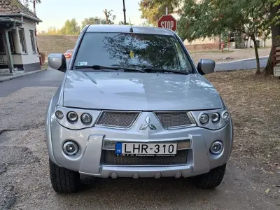 Mitsubishi L200 2008 (miniatűr)